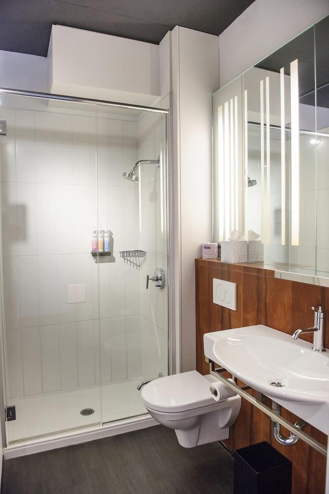 Alt Hotel Ottawa Downtown Экстерьер фото