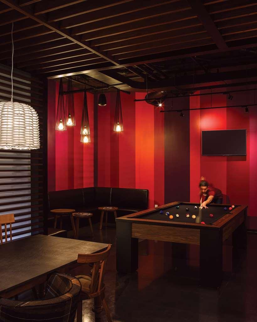 Alt Hotel Ottawa Downtown Интерьер фото