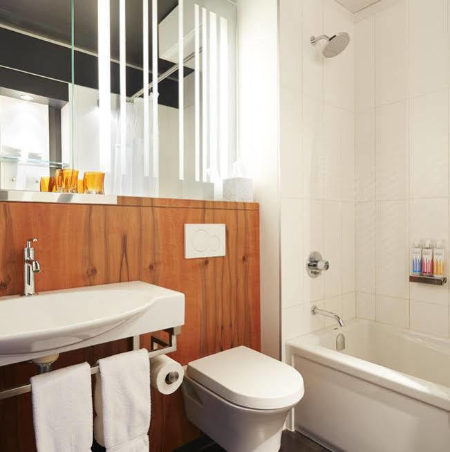 Alt Hotel Ottawa Downtown Экстерьер фото